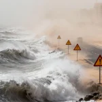 UAE rough sea and dust storm alert September 2025