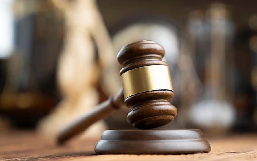 Abu Dhabi court embezzlement repayment 2025