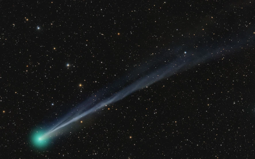 Comet C2025 A6 Lemmon Shines Bright in October Skies