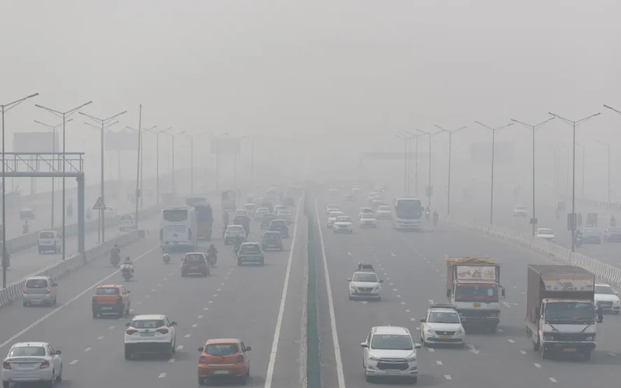 Delhi Smog Crisis - Gulf Repost