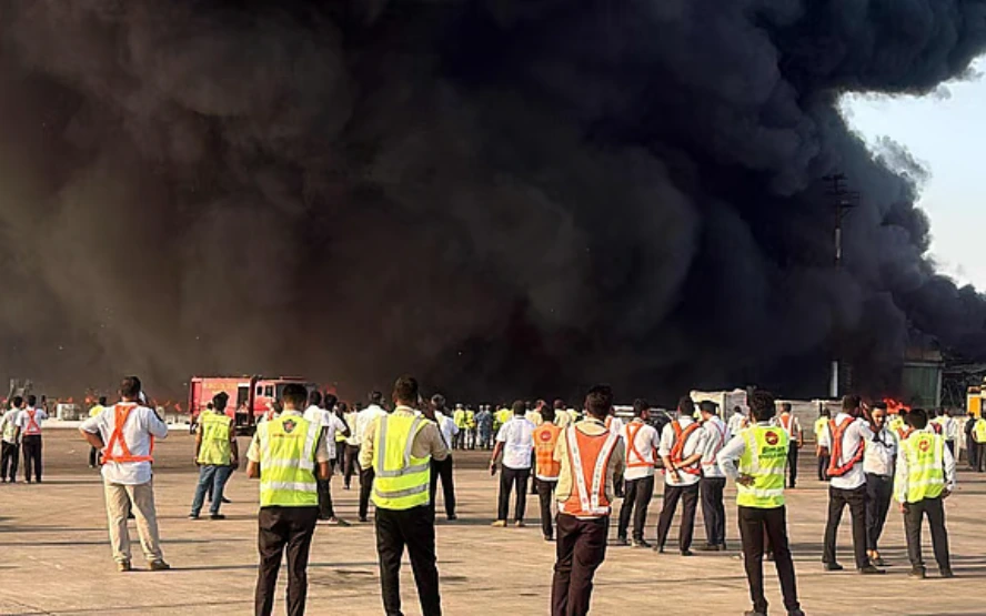 Fire at Dhaka Airport