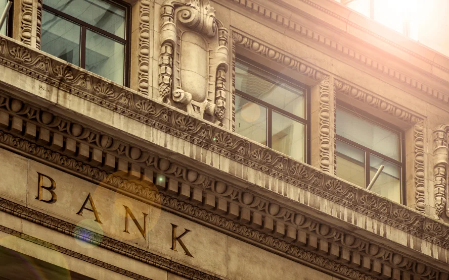 IIHL Mauritius Acquires Sterling Bank Bahamas (1)