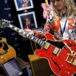 Oasis Guitar Sells for $385,000 at Auction