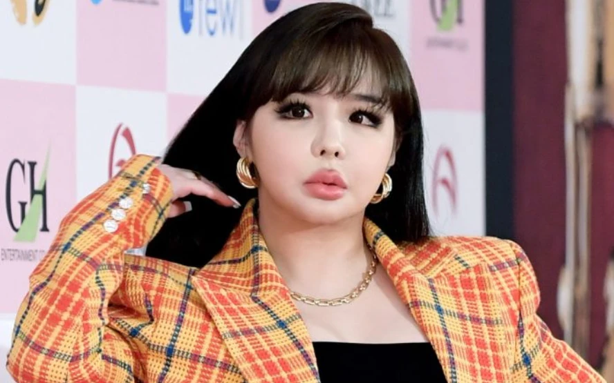 Park Bom's $4.5 Quadrillion Lawsuit