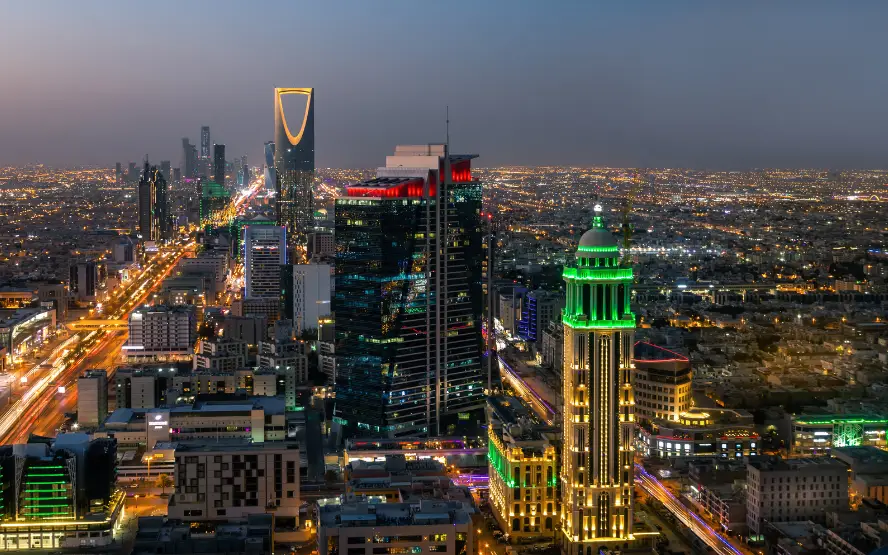 Saudi Arabia Tightens Tourism Workforce Rules to Boost Citizen Employment