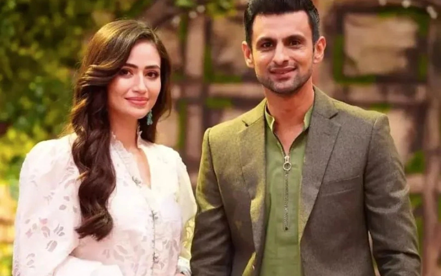 Shoaib Malik Sana Javed divorce rumors 2025