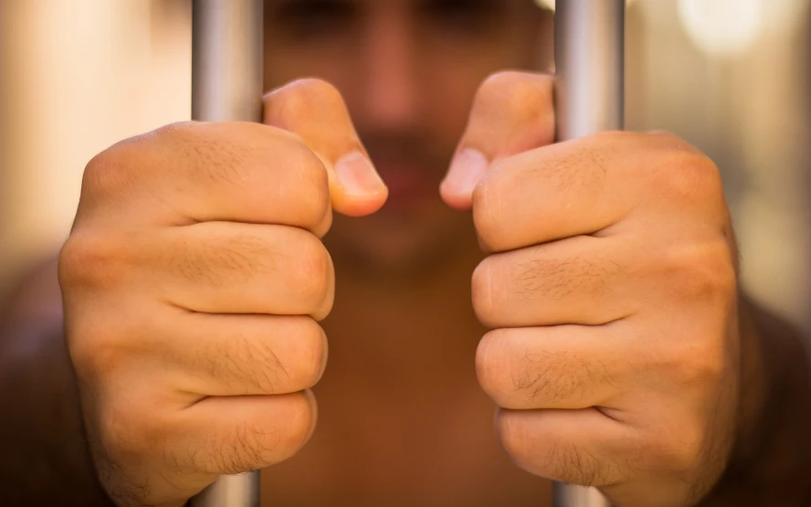 Singapore Nurse Molests visitor - Gulf Repost