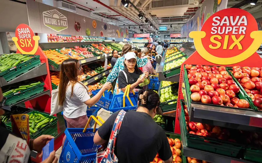 UAE First Emirati Modern Discount Retailer