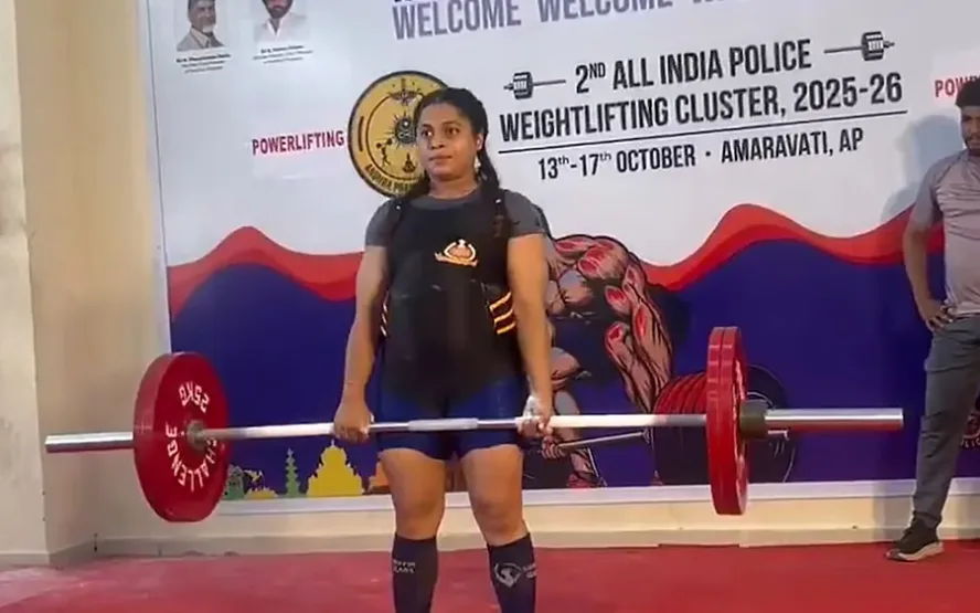 pregnant weightlifting India