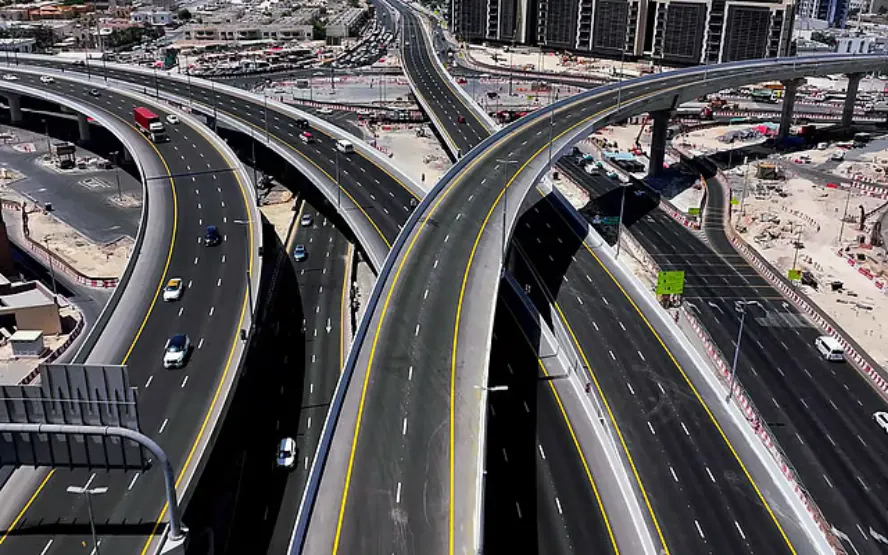 Dubai Rolls Out New Parking Tariffs 2025