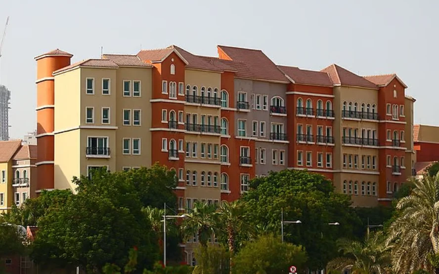 Discovery Gardens Paid Parking