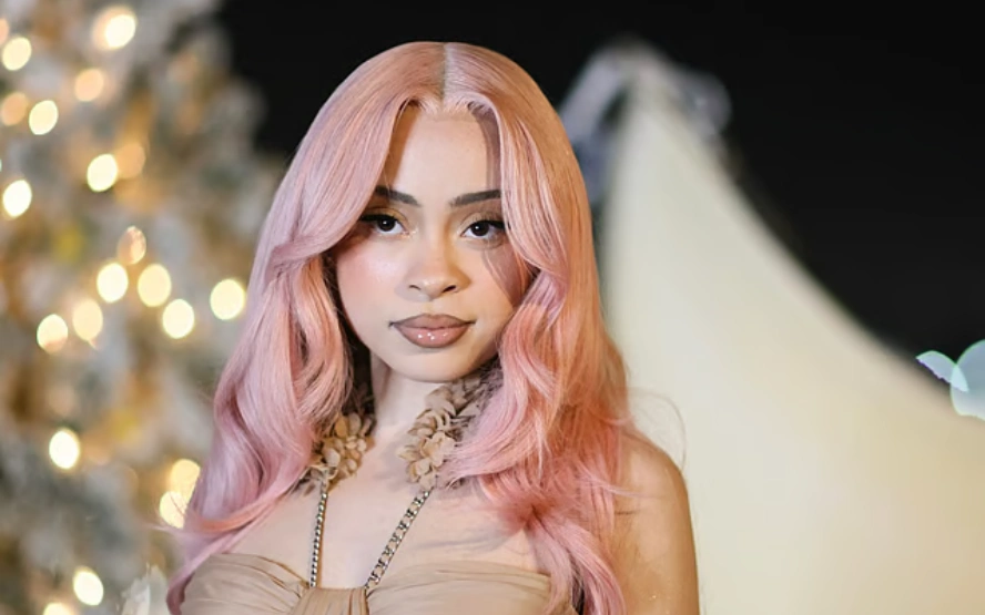 Ice Spice 26th Birthday Stumble